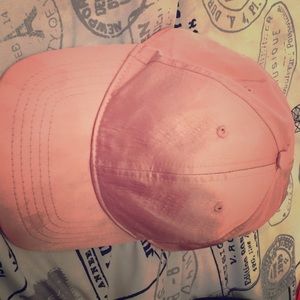 I’m selling this hat open to offers